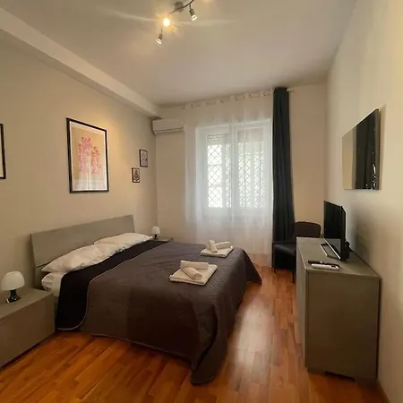 Interno 3 - Vatican Апартаменты *