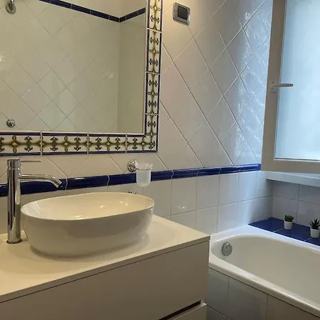 Interno 3 - Vatican 아파트 로마