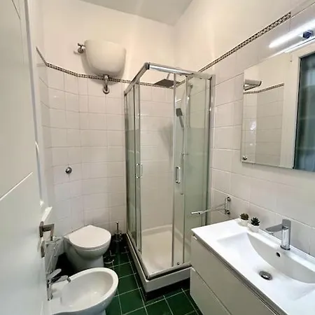 Interno 3 - Vatican 아파트 로마